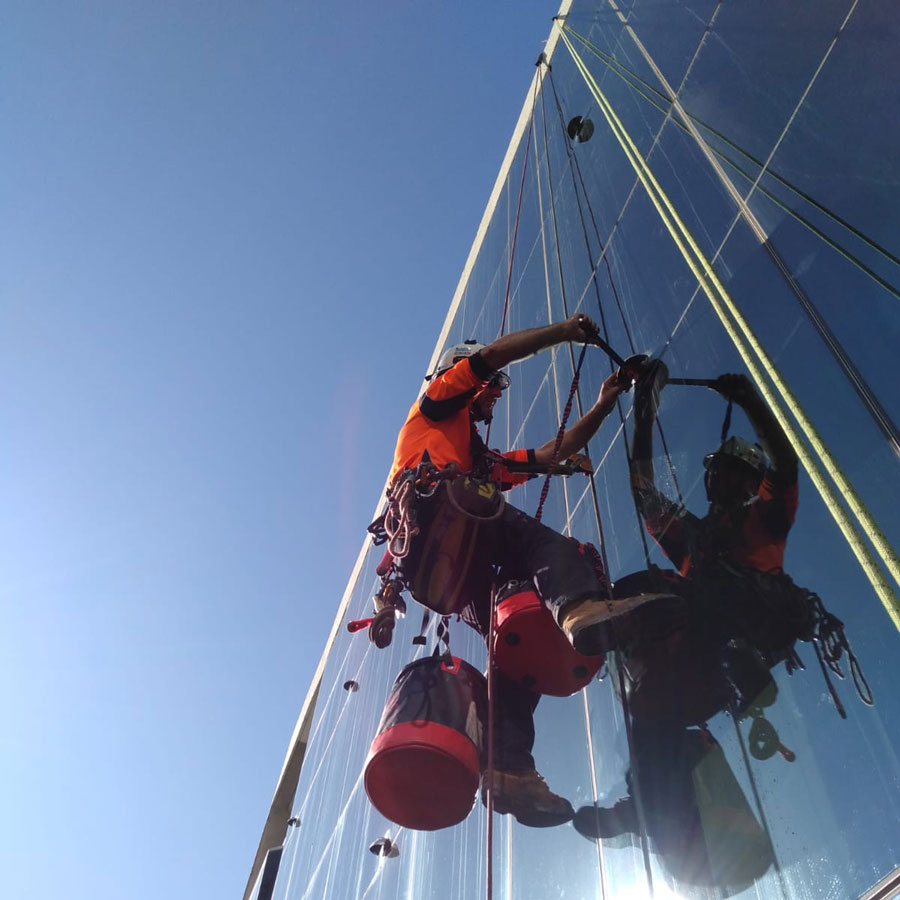 Standby Rescue - Industrial Rope Access - High Rise Building Maintenance - Rigging - Rope Access - Glazing - Sky sign - Sign installation - Facade - Height safety systems - Working at heights - Fall arrest - Risk management - Rope access rigging - construction - confined space