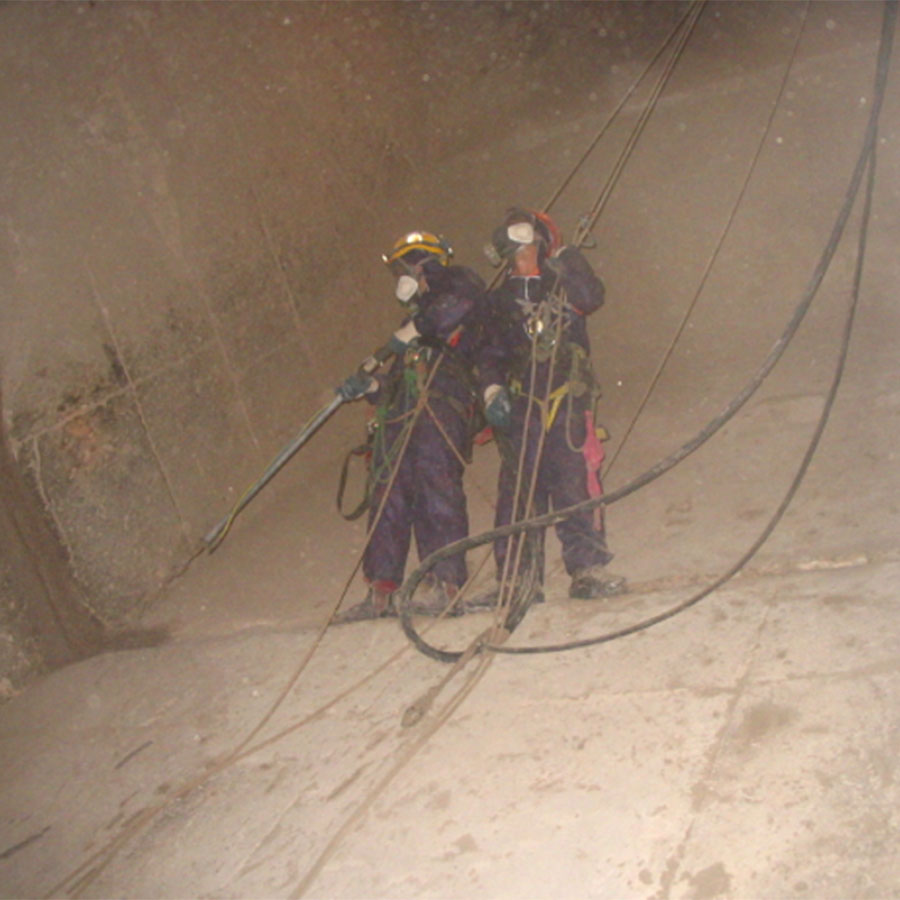 Standby Rescue - Confined Space Rescue - Industrial Rope Access Services - Rigging